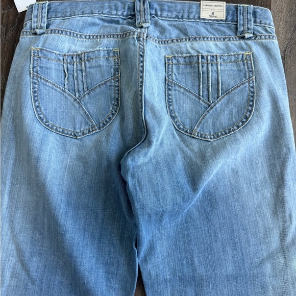 Vintage Low Rise Cropped Gap Jeans.  New with tags. Women’s size 8. - Picture 10 of 11